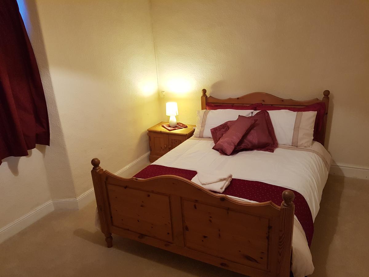 The Marston Inn Yeovil Buitenkant foto