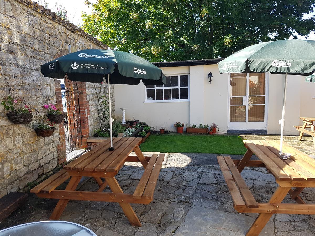 The Marston Inn Yeovil Buitenkant foto