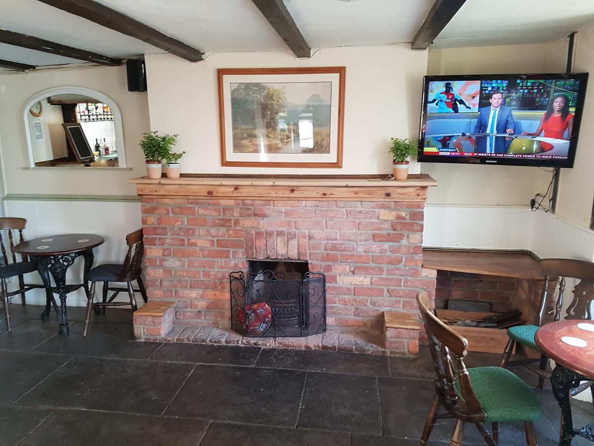 The Marston Inn Yeovil Buitenkant foto